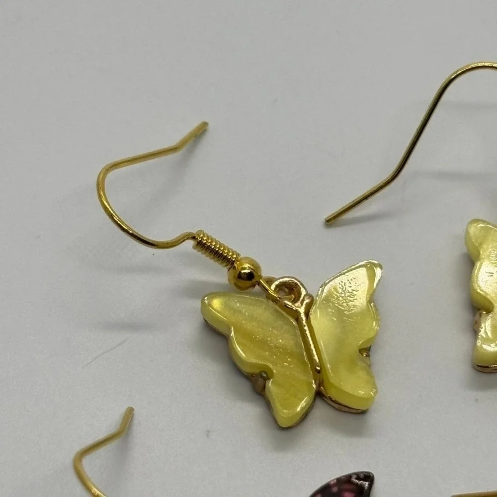 Butterfly Earrings in Gold‎ Tone Whimisical Fairy Core